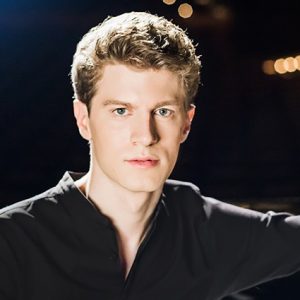 Alexander Krichel, Pianist
