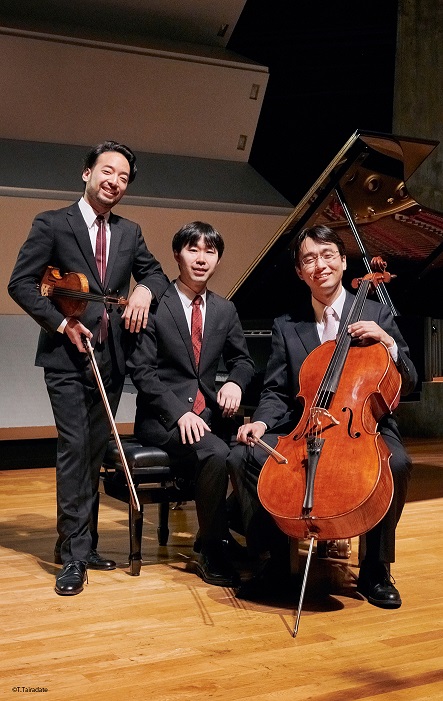20230423Trio Accord_PHOTO
