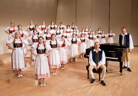 231202Czech Girls’ Choir JITRO